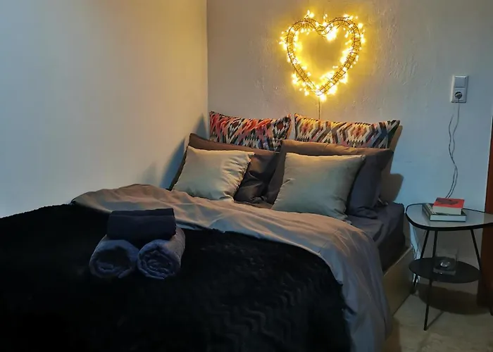 Neoclassical On Ground Floor With A Garden And Private Parking Space 3* Dráma